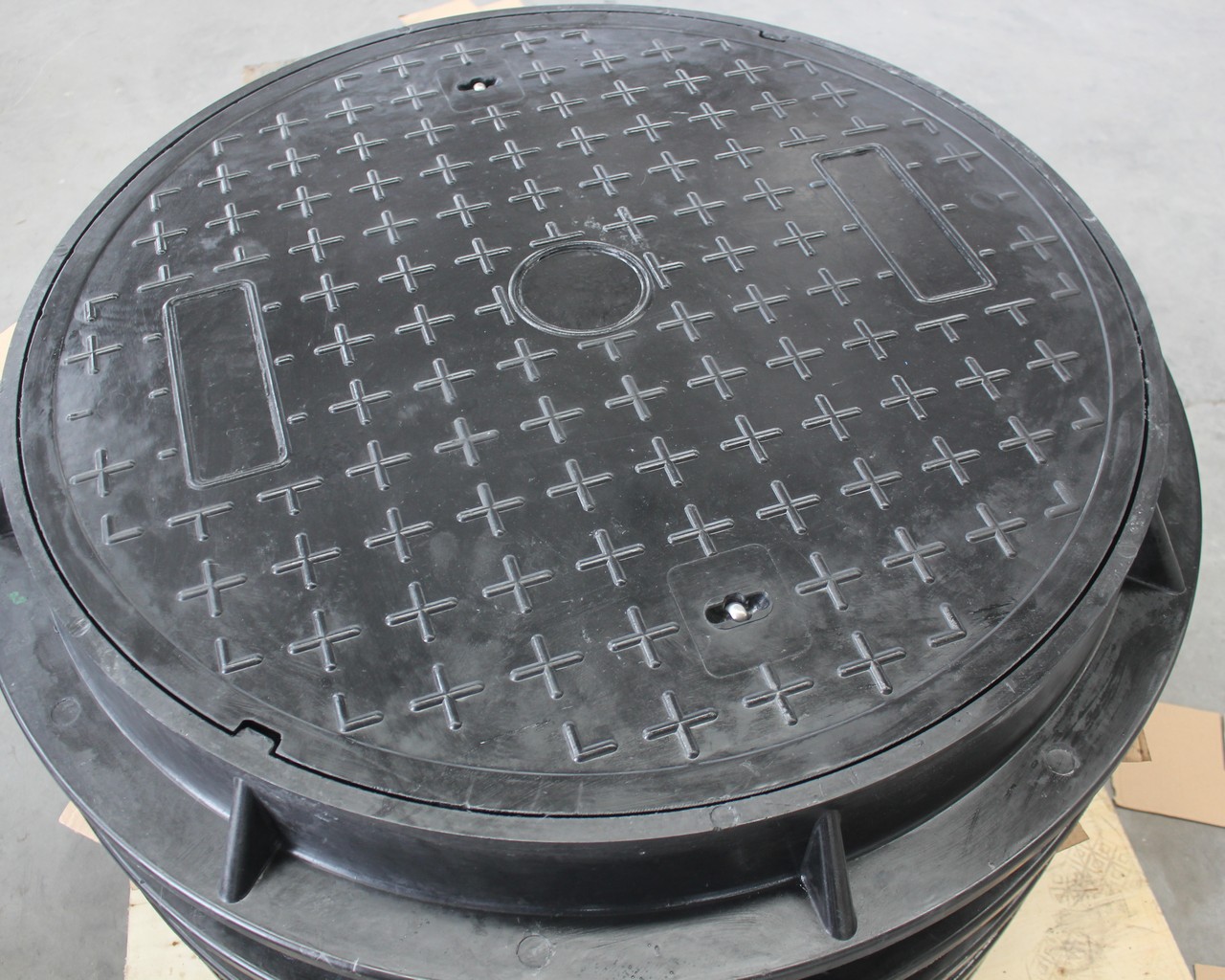  為什么中石油中石化加油站都用復(fù)合井蓋